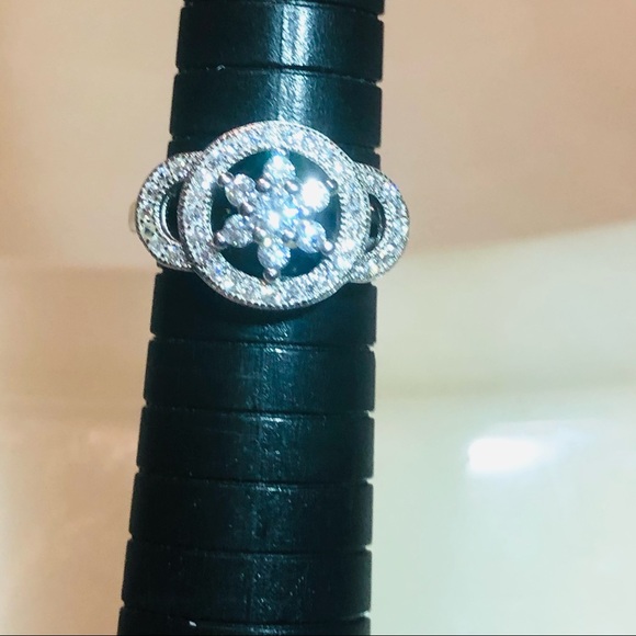 🦋Beautiful 925SS/WGP Sapphire Dinner Ring! - Picture 13 of 16